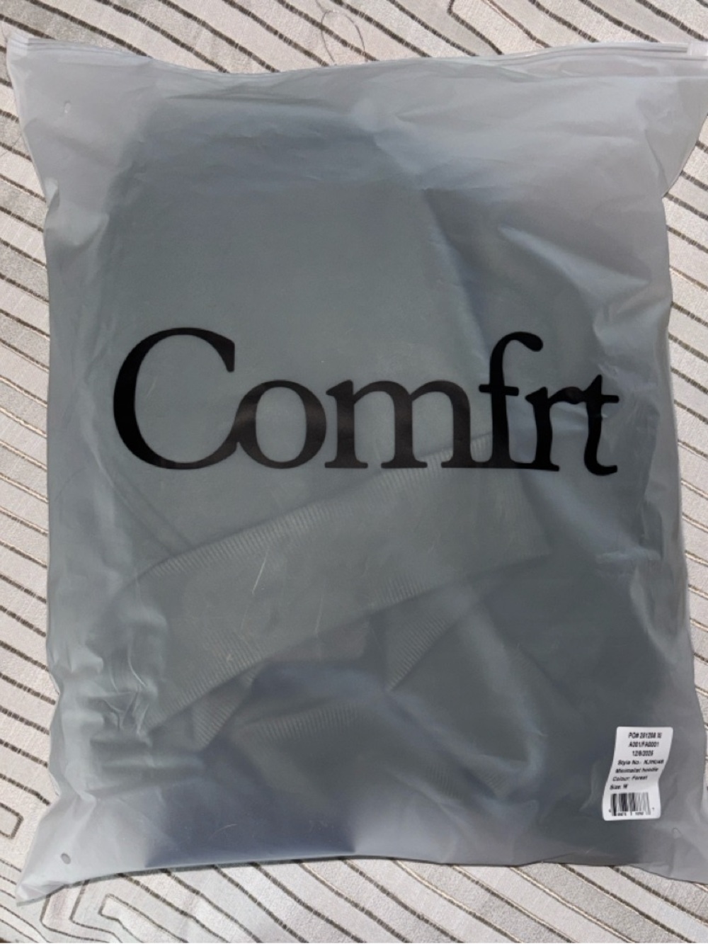 Comfort Heavyweight Navy Hoodie Sweatshirt - Picture 4 of 4